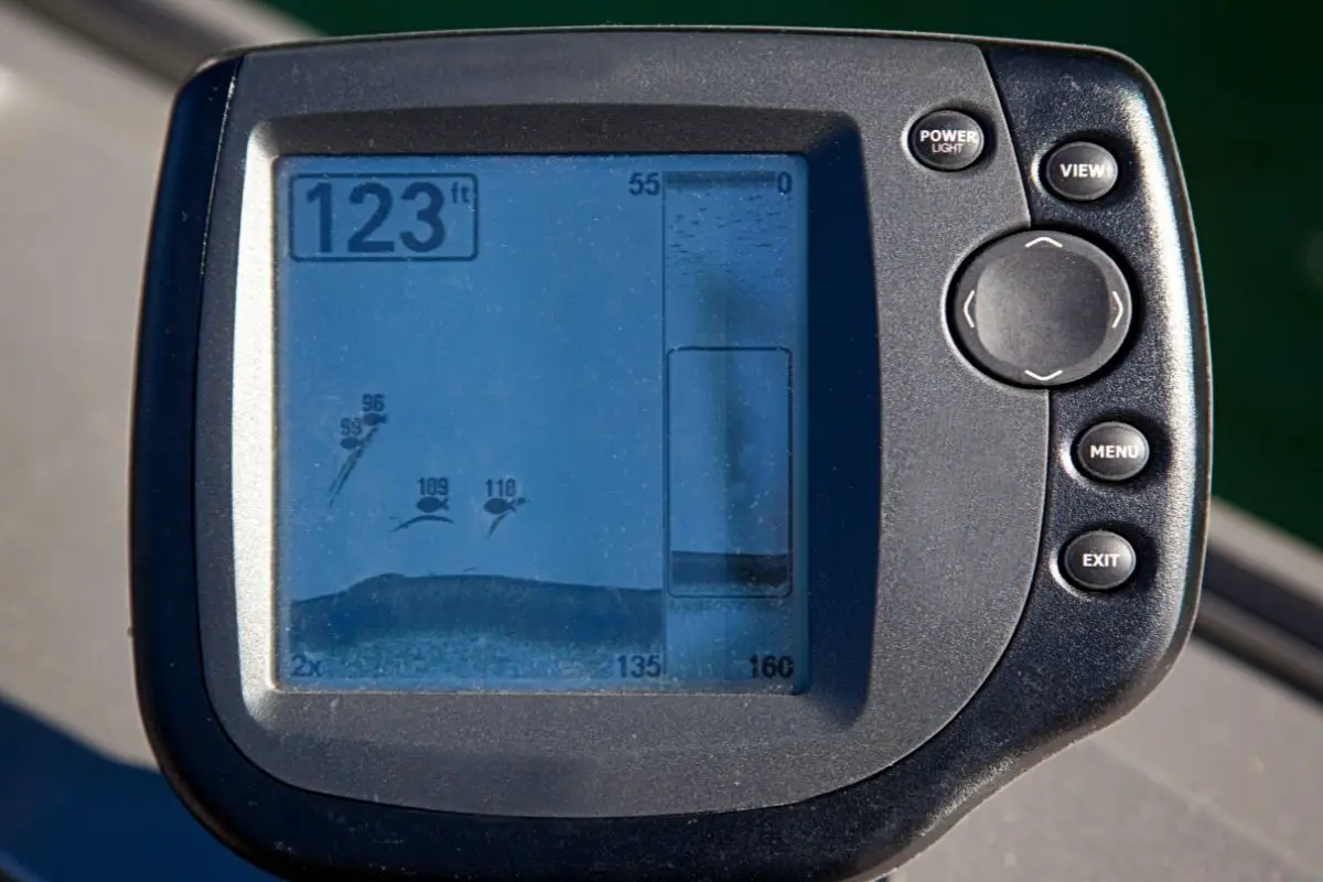 How Does A Fish Finder Work