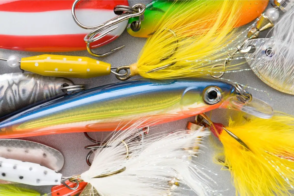 What is the best way to fish a chatter bait?